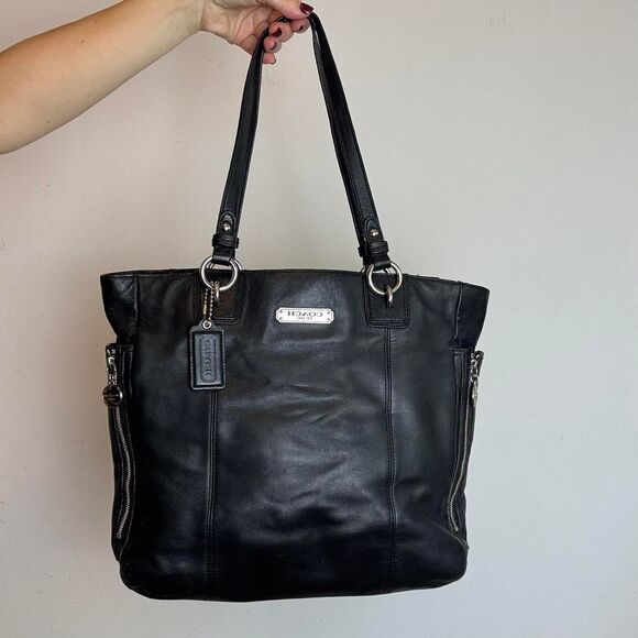 Coach Vintage y2k black leather tote bag with silver hardware - Picture 1 of 7